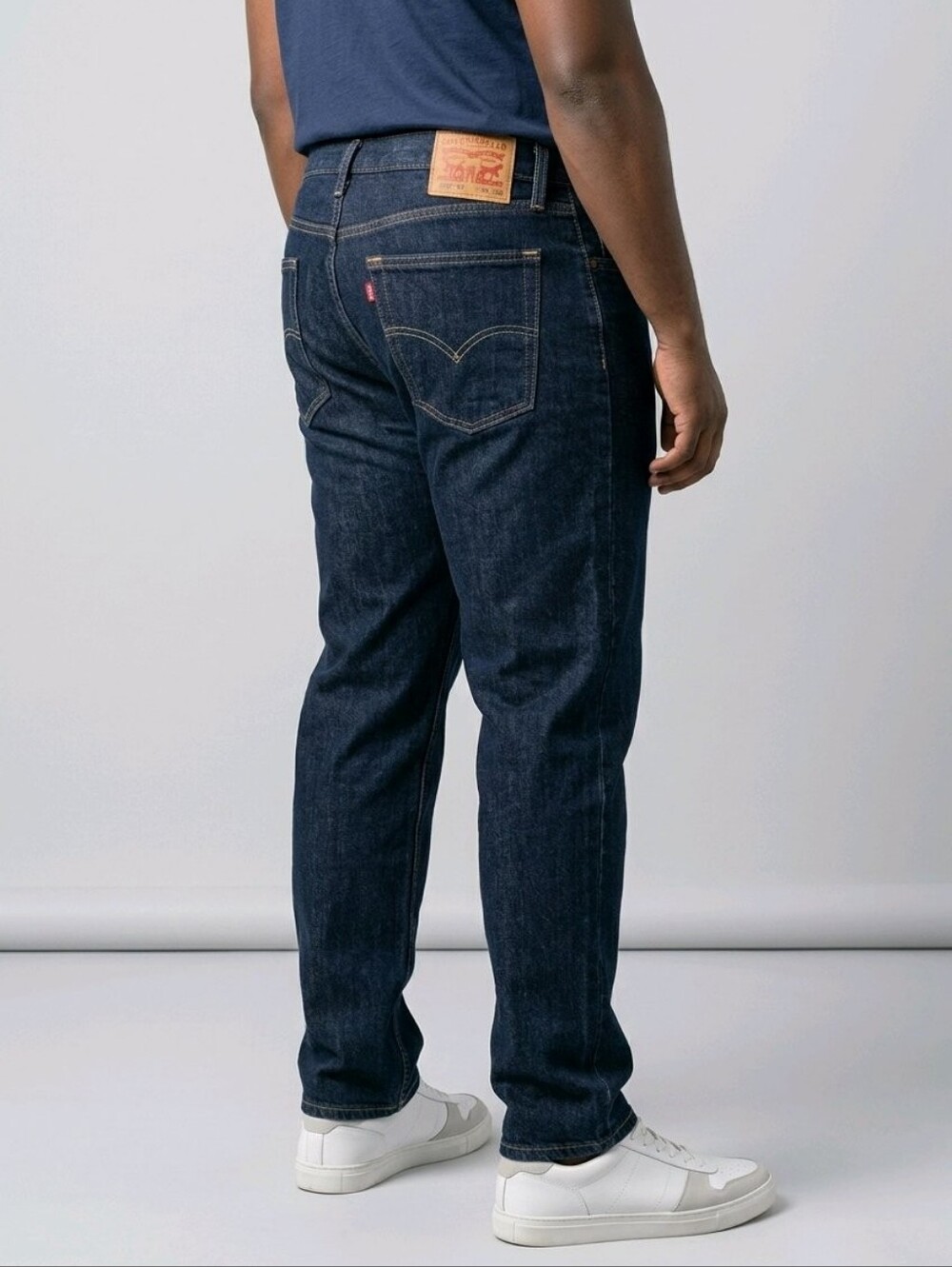 Levi's Men's 550 Dark Indigo Relaxed Fit Jeans